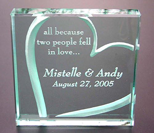 Kristalna bakropis personalizovana plaketa za venčanje: dve osobe su se zaljubile